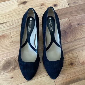 Naturalizer black suede heels